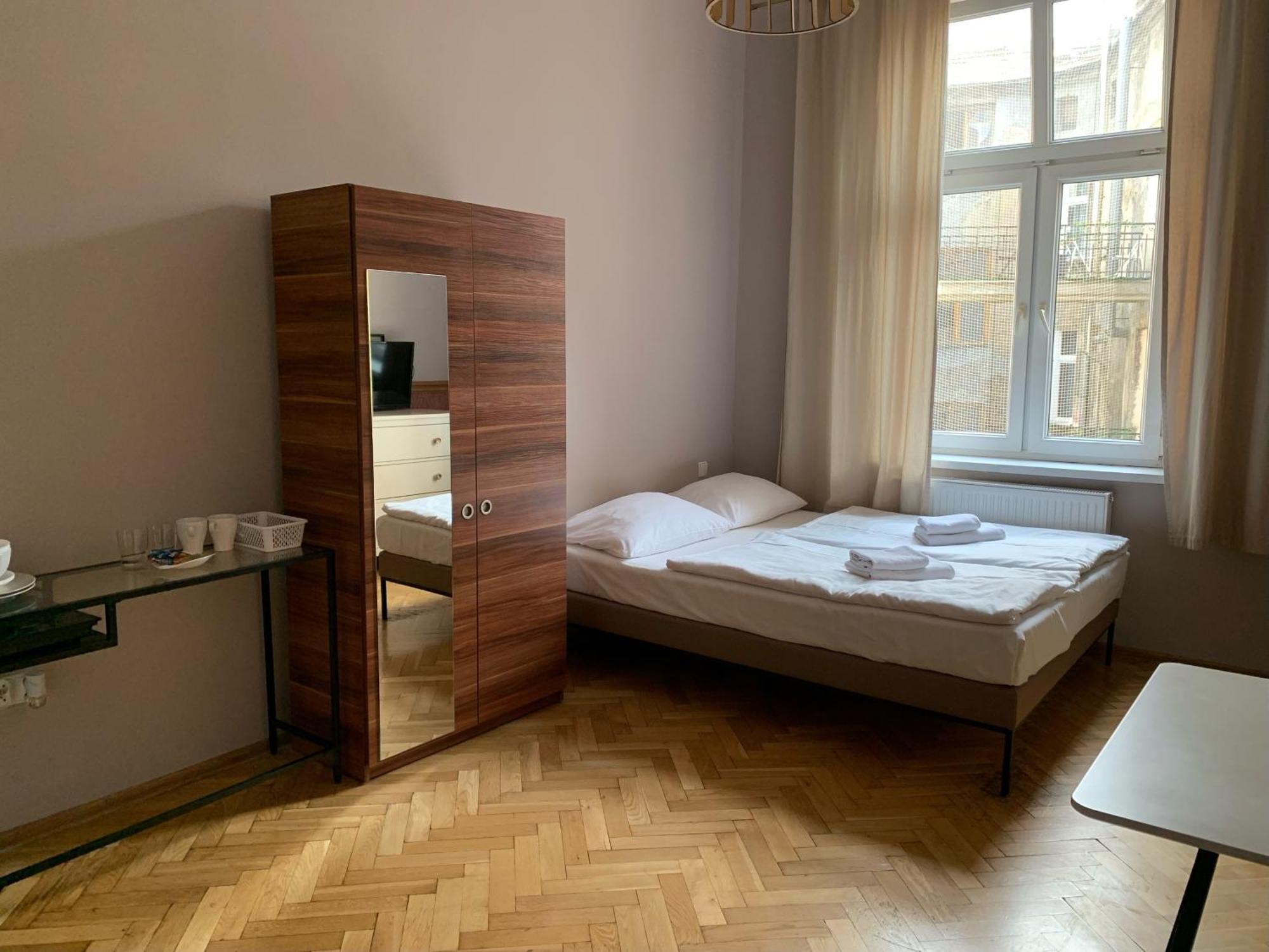 Apartament Gold Jasmine Cracóvia Exterior foto