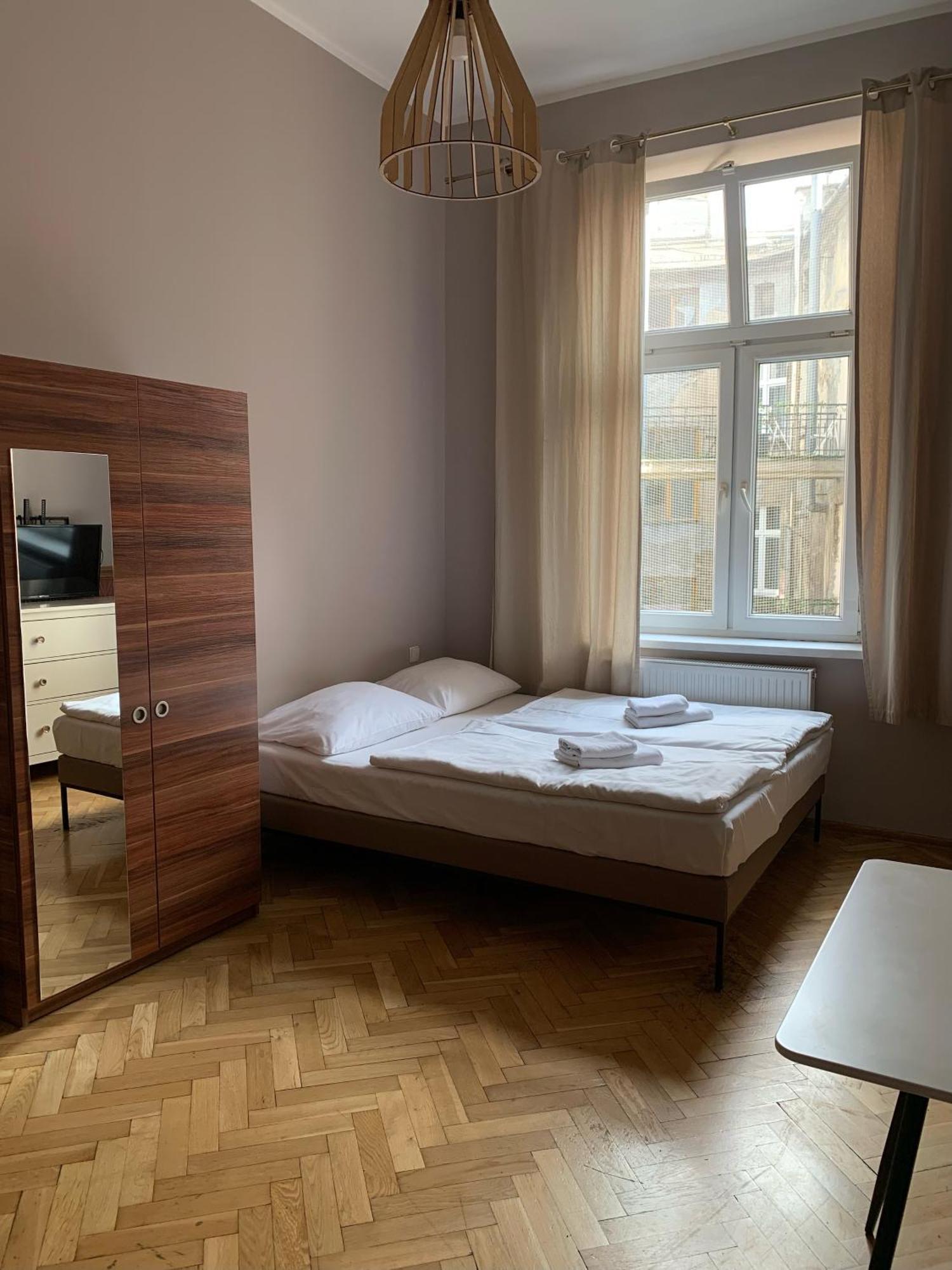 Apartament Gold Jasmine Cracóvia Exterior foto